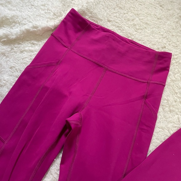 Lululemon Athletica Fuchsia Leggings - Picture 12 of 12